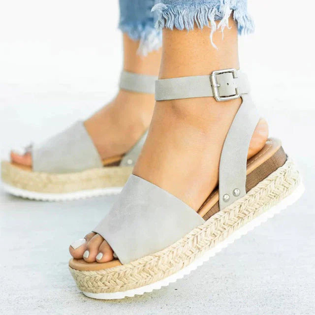 Valenzora | Trendige Sandalen für Frauenfüße