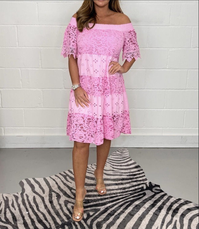 Valenzora - Häkelkleid mit Spitze