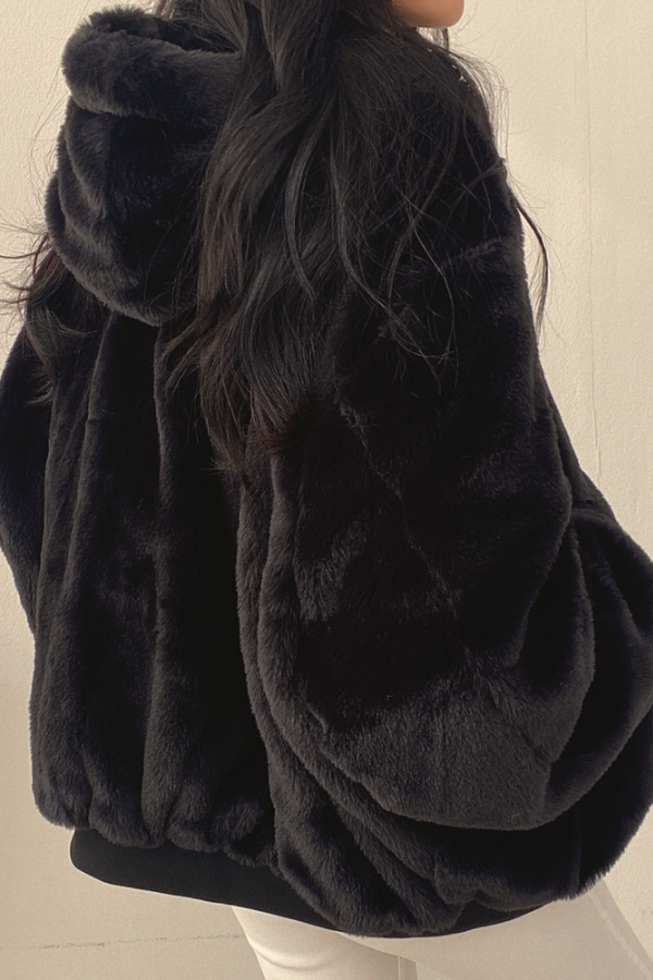 Valenzora | | Faux fur | Hooded jacket | Bomber jacket | Oversized jacket