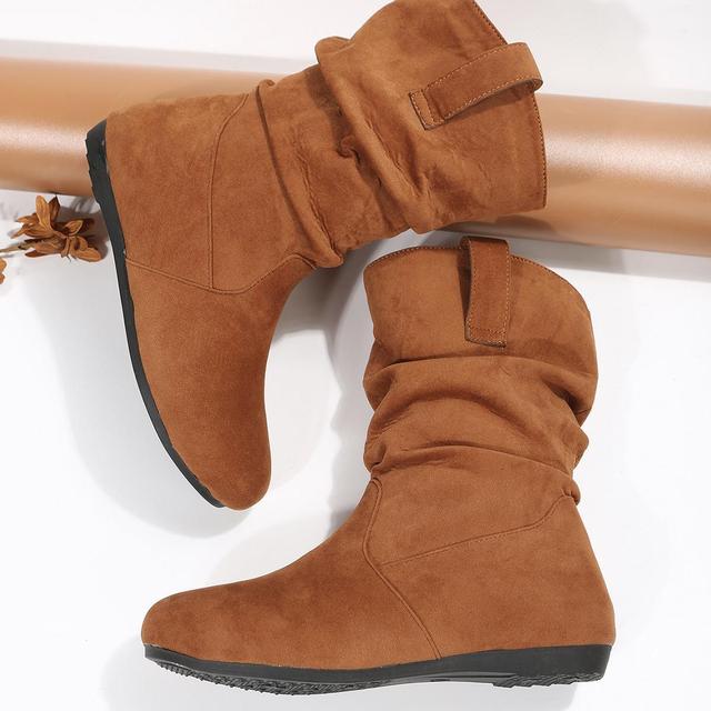 Valenzora | Plush boots with flat soles