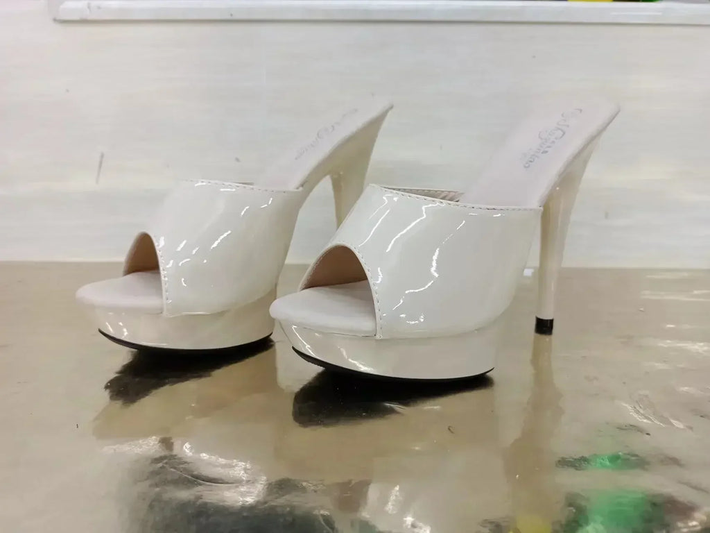 Valenzora | Lackleder High-Heel-Sandalen