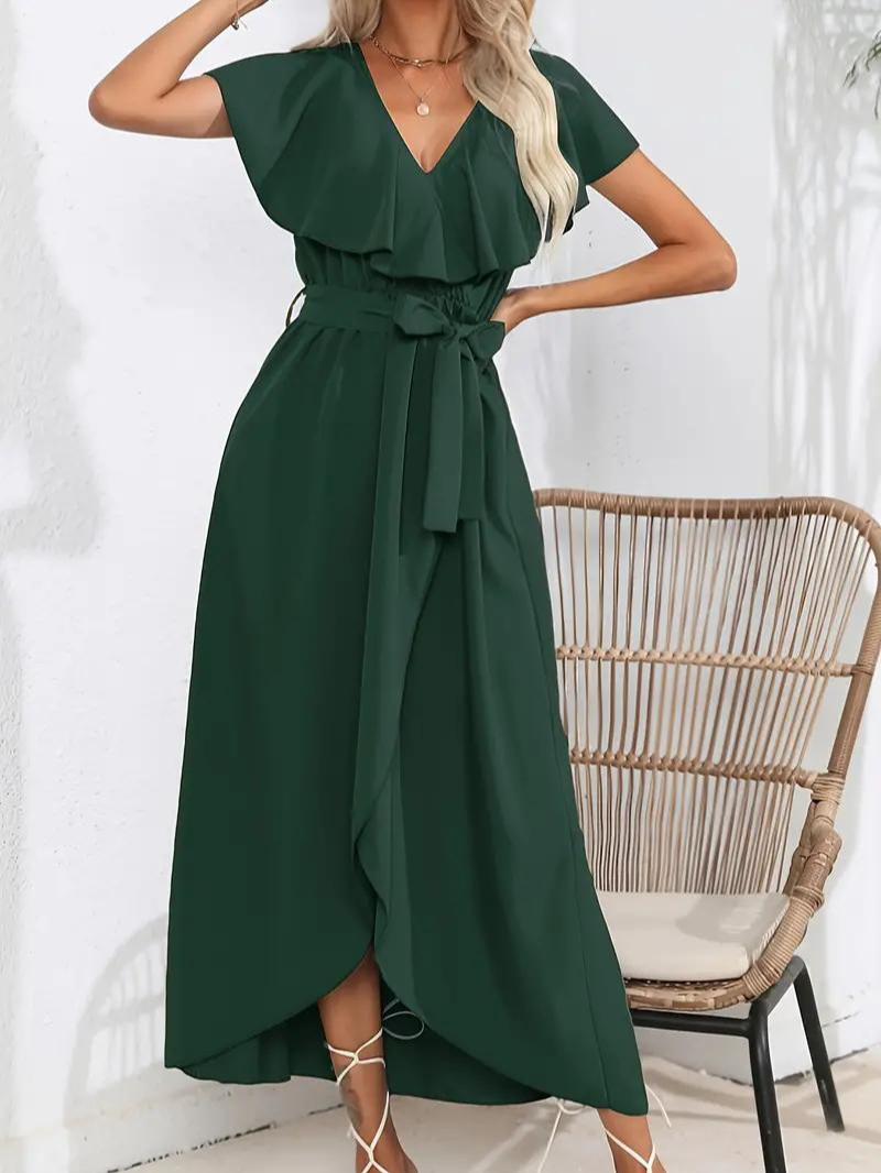Valenzora | Flowing, elegant V-neck dress