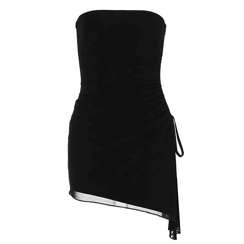 Trägerloses Minikleid