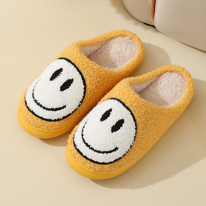 Valenzora Large Smiley Pattern Fur Slippers