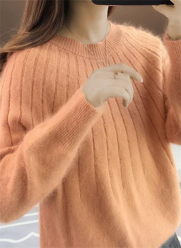 Fluffy cashmere knit sweater