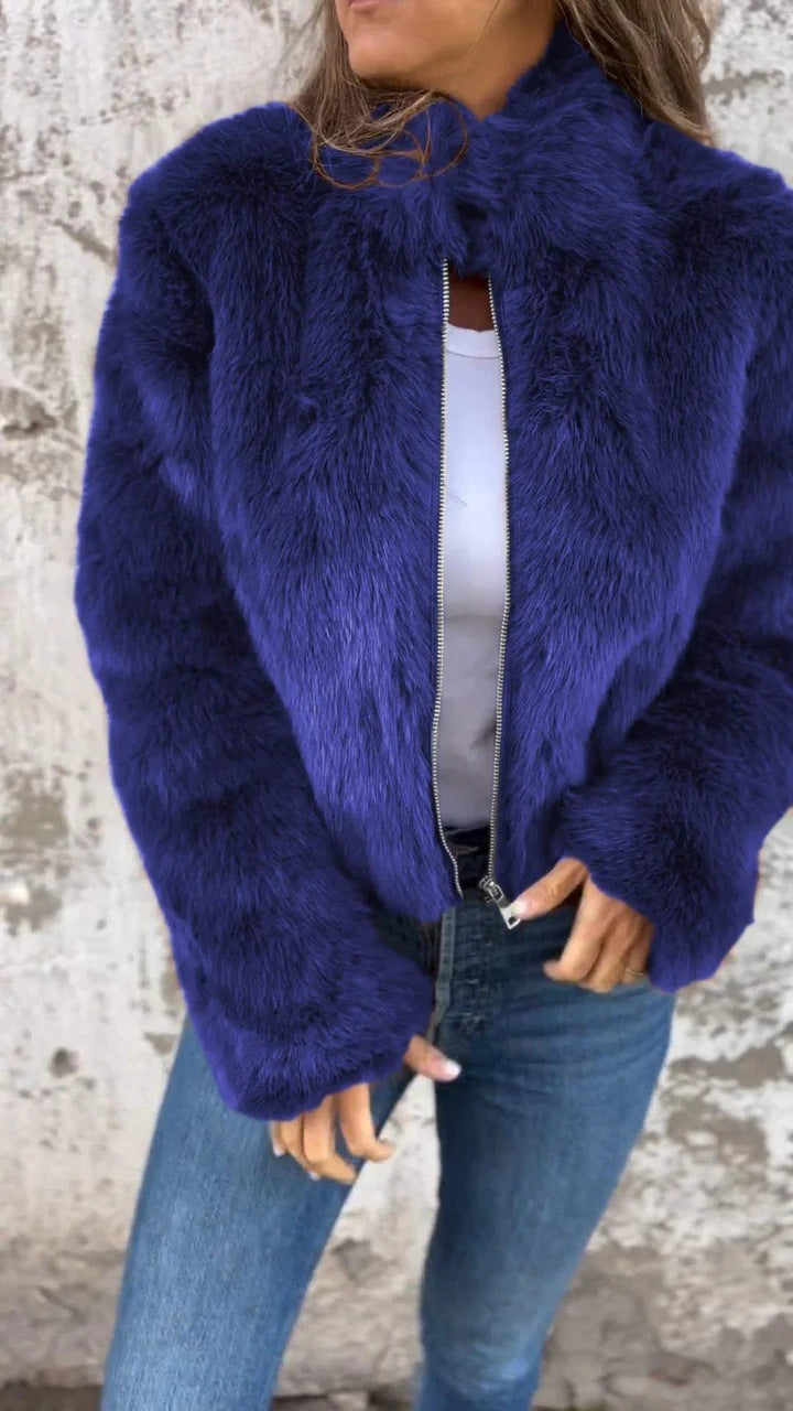 Valenzora | Elegant fur coat with zipper closure