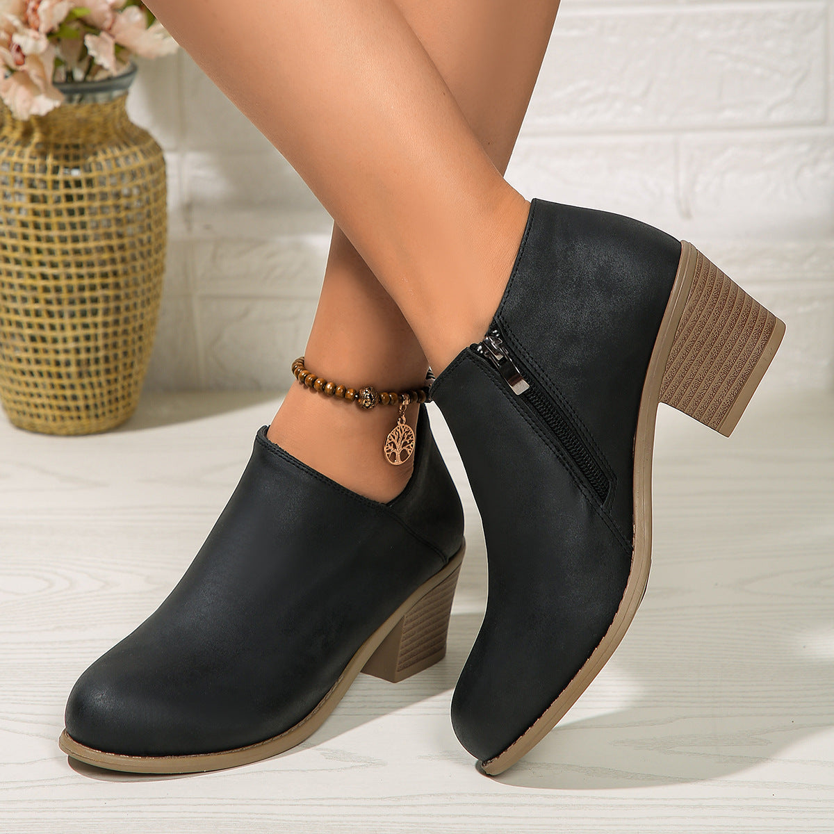 Valenzora | Ankle boots - Women's comfortable boots with block heel and zipper