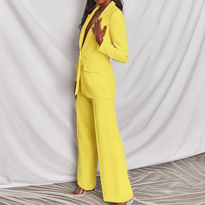 Valenzora | Elegant women's suit with long sleeves and trousers