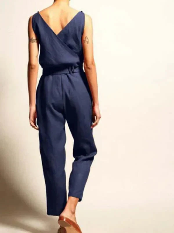 Valenzora | Neck Sleeveless Jumpsuit