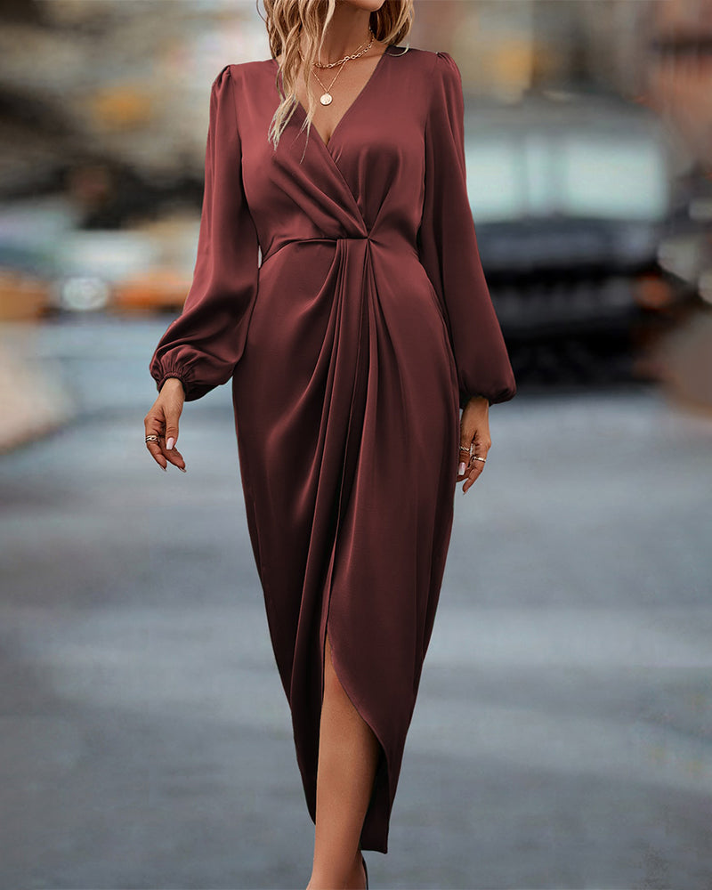 Valenzora | V-neck dress with lantern sleeves for women