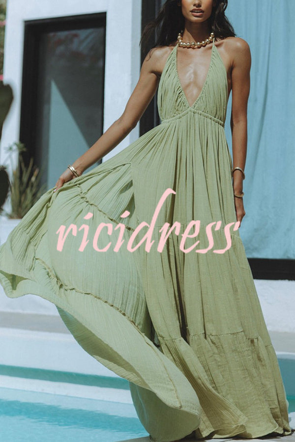 Valenzora – Neckholder maxi dress in a linen blend with a backless slit