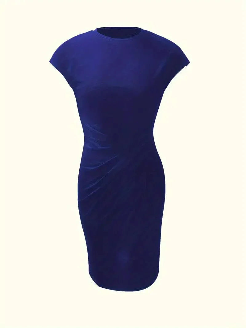 Valenzora | Stylish slim dress with round neckline