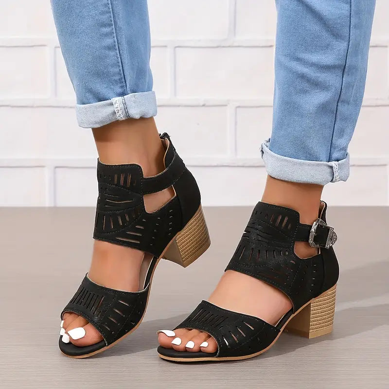 Valenzora | Women's sandals with a thick heel