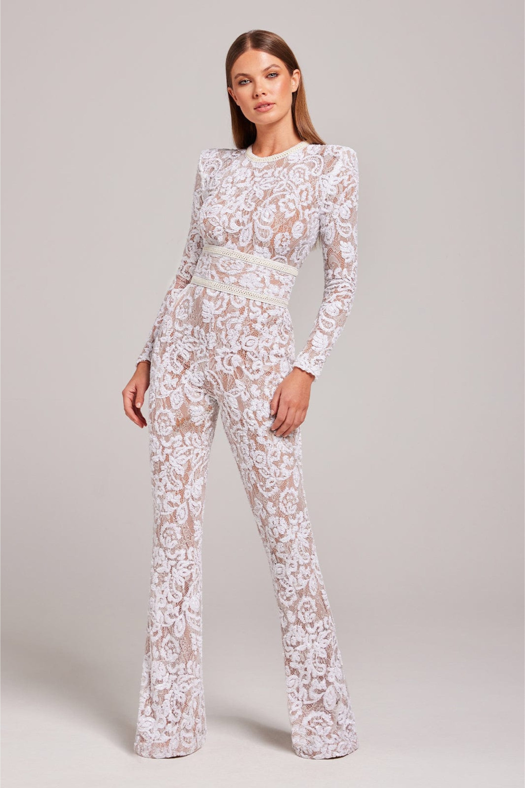 Valenzora | Elegant lace chic jumpsuit