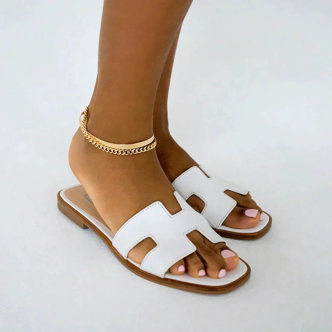 Valenzora | Premium sandals with a stylish design