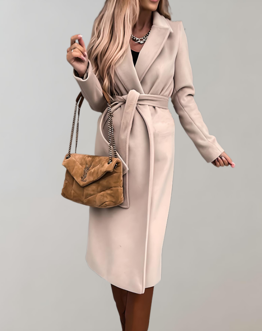 Lange Herbstjacke für Damen mit Reverskragen und Gürtel