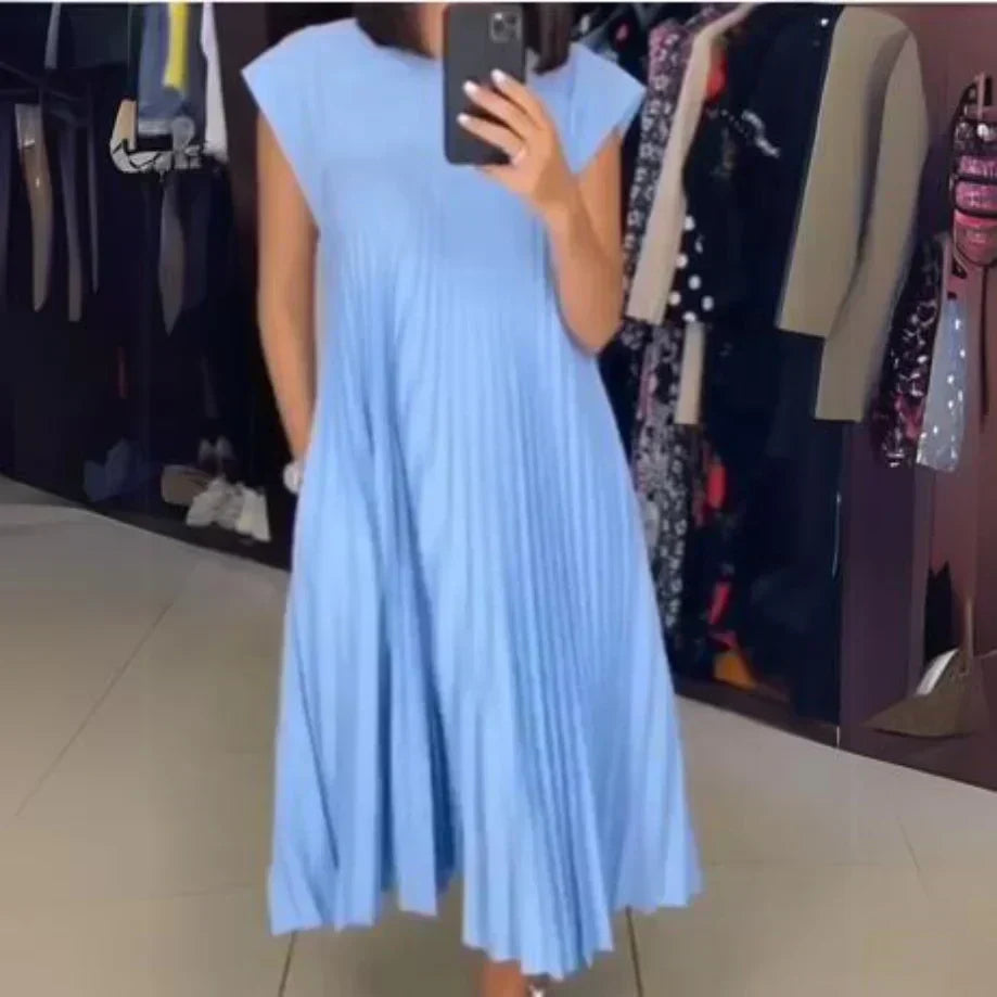 Valenzora | Light and Fresh Pleated Dress