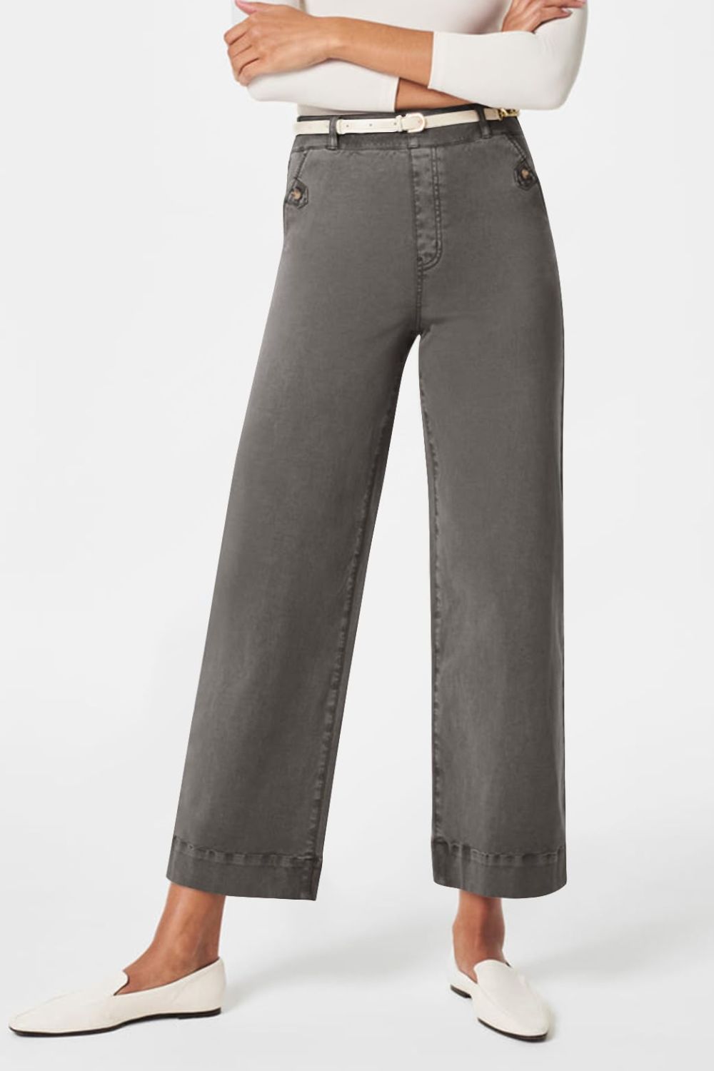 Valenzora | High-waisted jeans with pockets: Classic, stylish and versatile