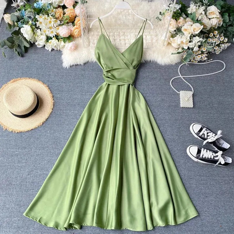 Valenzora | Goddessenkette Knöchellanges Taillenkleid
