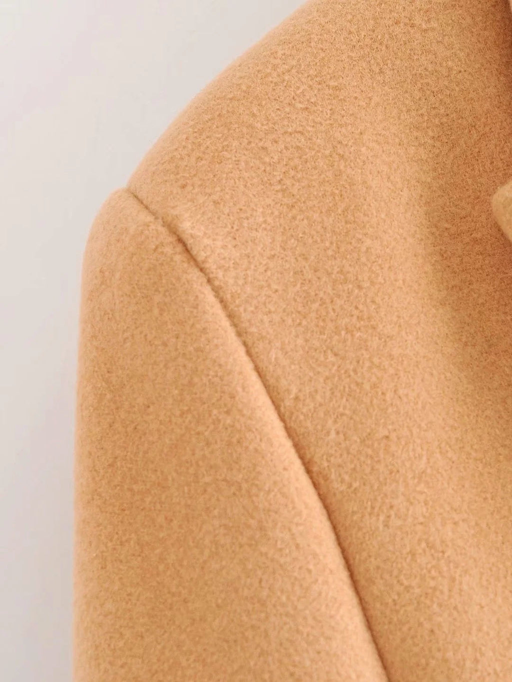 Valenzora | Double-breasted jacket with hood