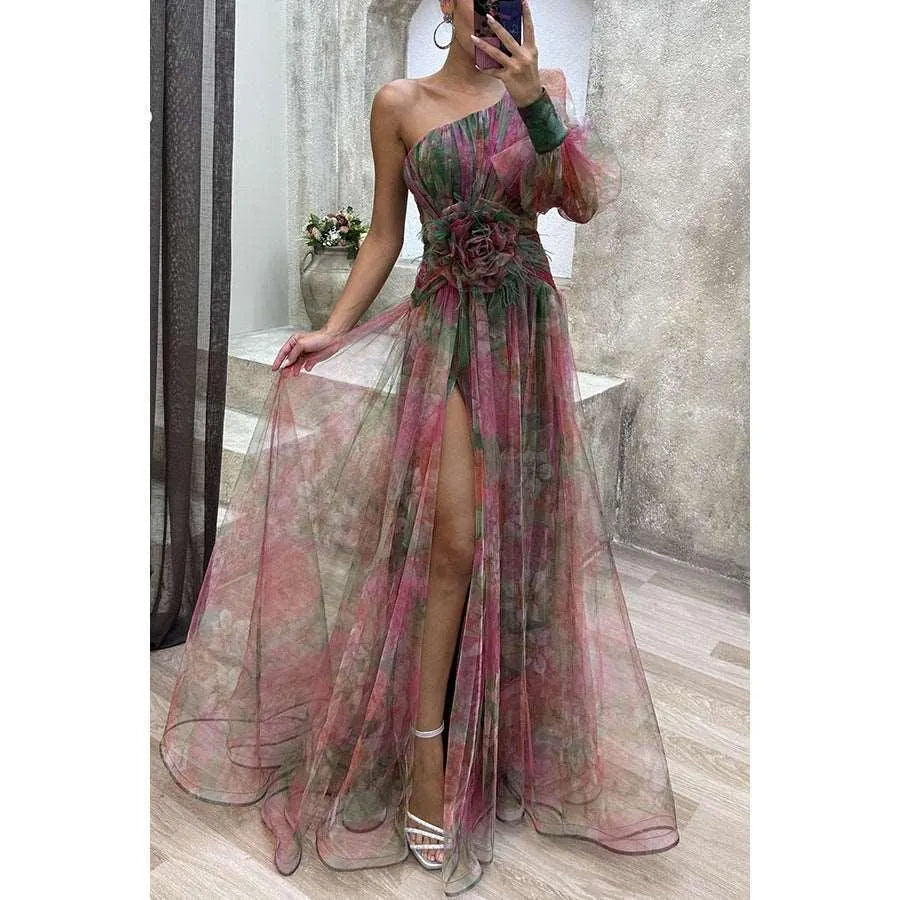 Valenzora | Long party dress with off-the-shoulder, split print.