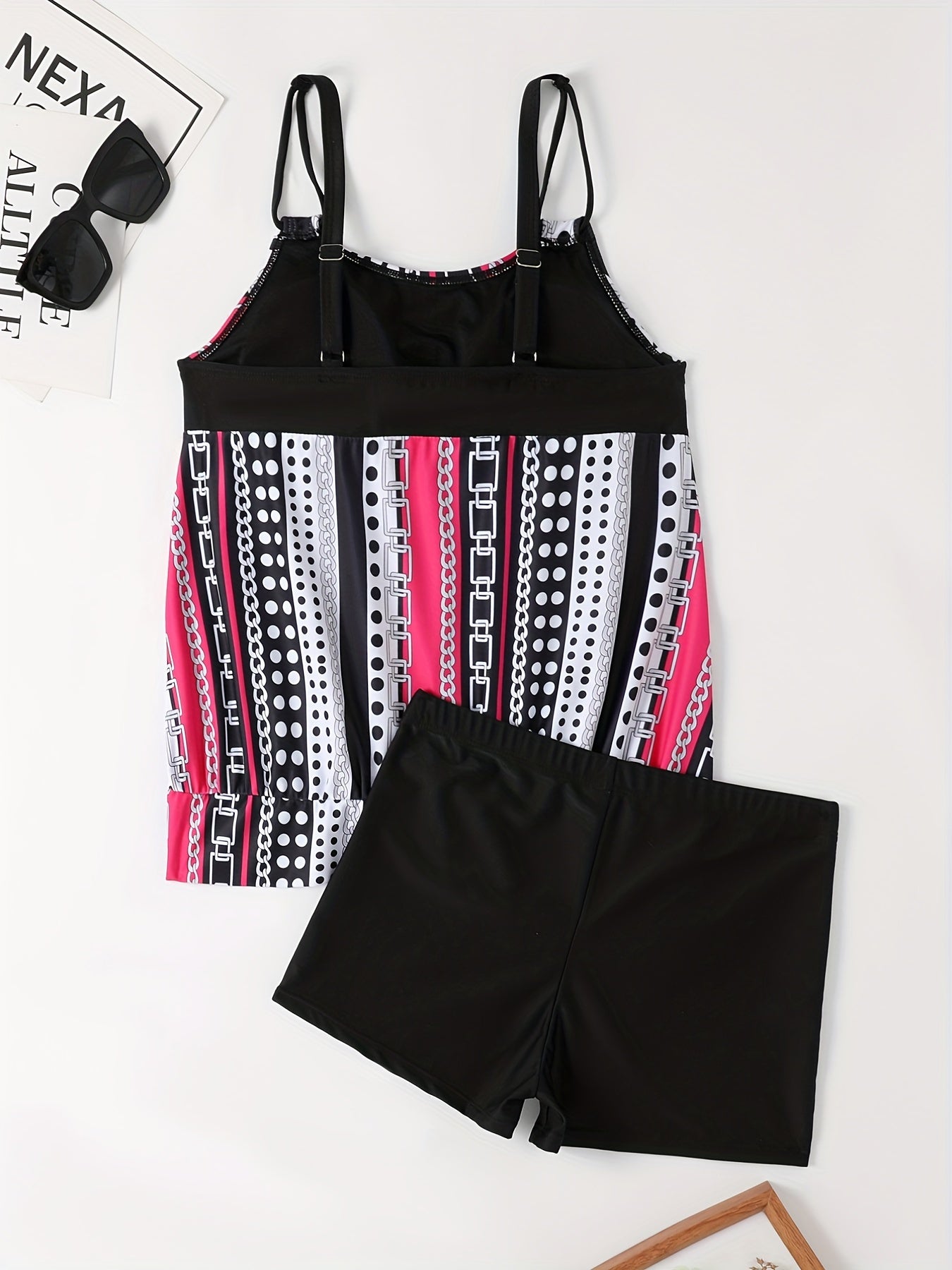 Valenzora | Tankini set with stripes and dots