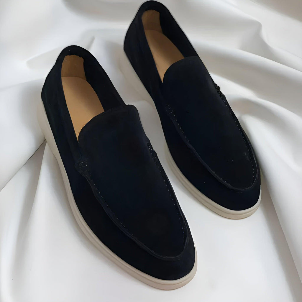 Valenzora | Stylish lounging chairs with comfortable soles