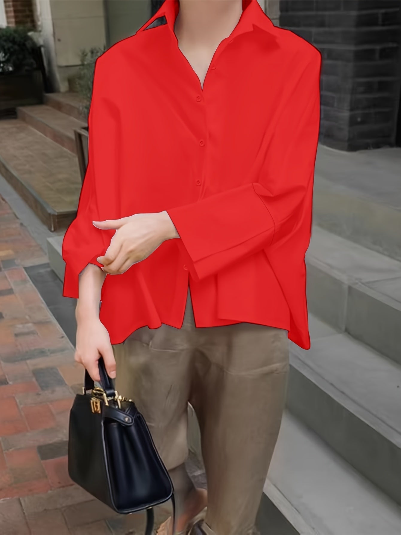 Valenzora | Timeless collared shirt with long cuffed sleeves