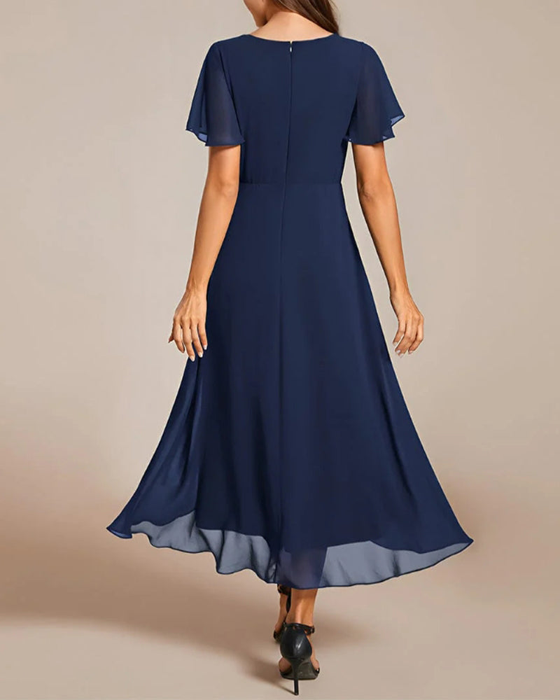 Valenzora | Dress with V-neck and ruffled sleeves