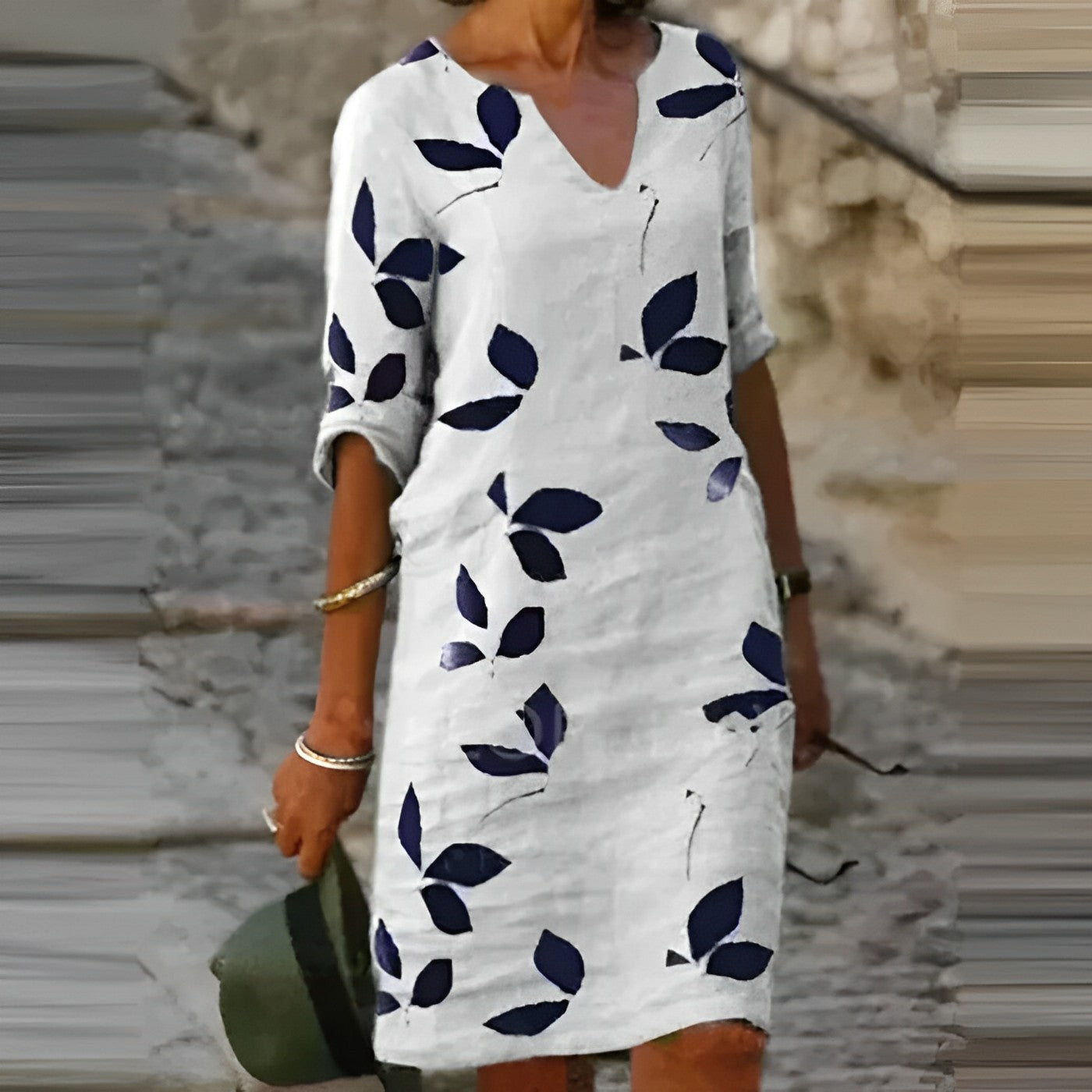 Valenzora | Summer dress with leaf print