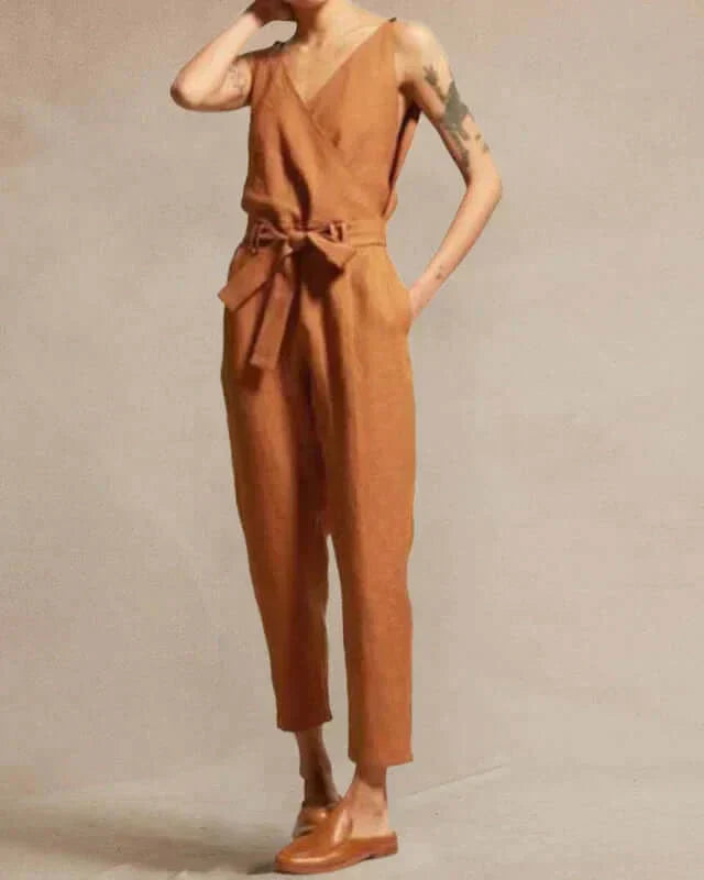Valenzora | Neck Sleeveless Jumpsuit
