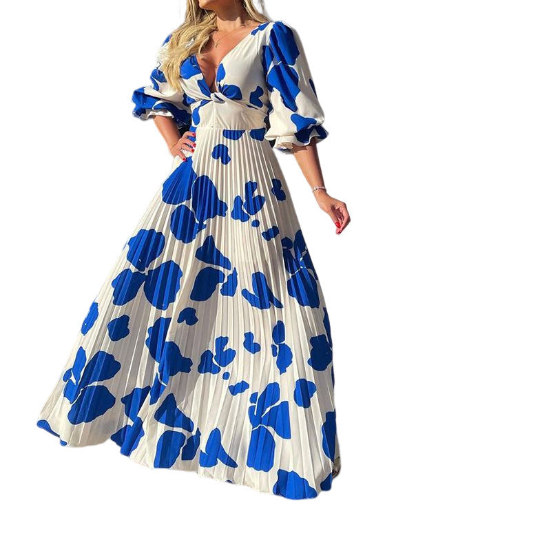 Valenzora | Elegant printed dress in a fashionable fit