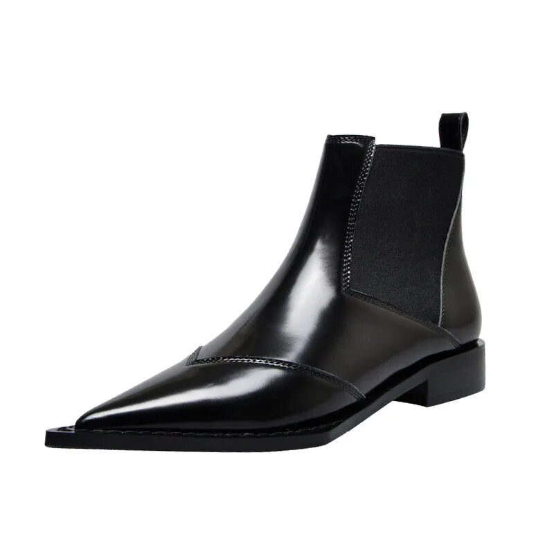 Valenzora | Black ankle boots with a low heel for women