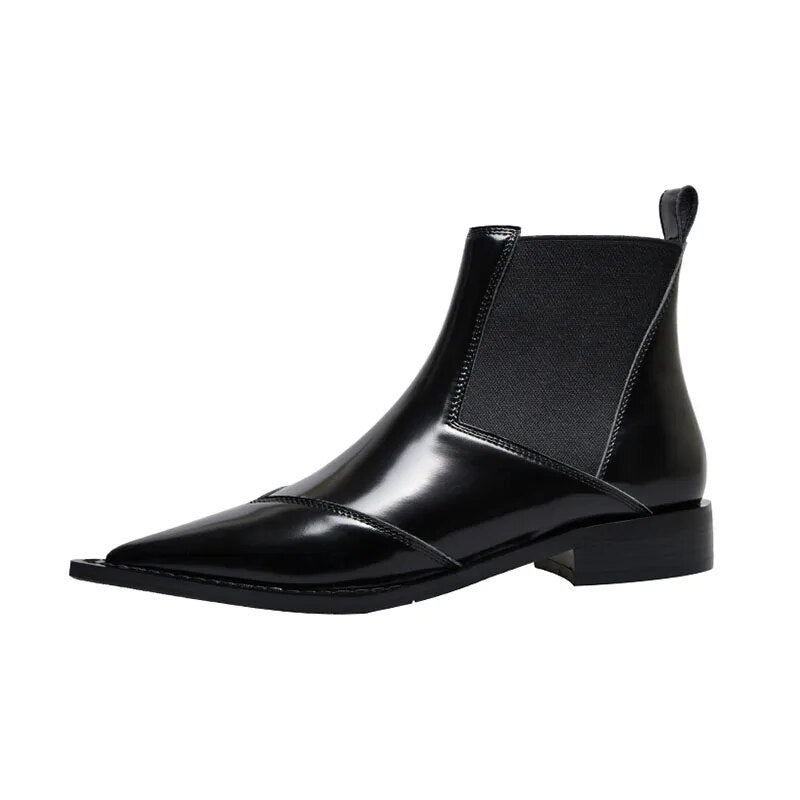 Valenzora | Black ankle boots with a low heel for women