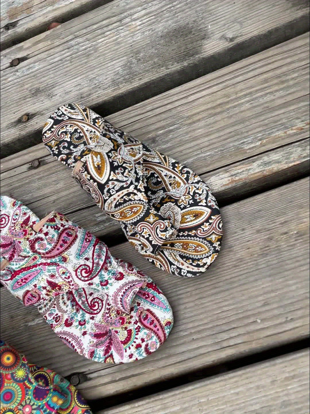 Valenzora | Geblümte Flip-Flops für Damen