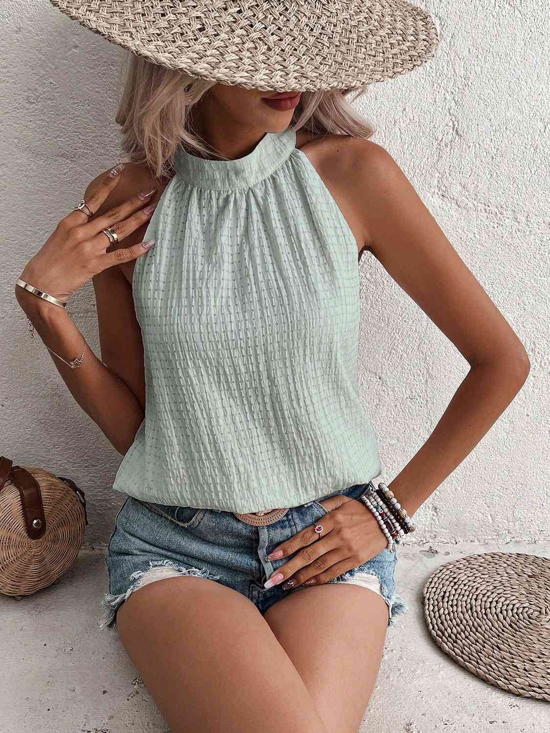 Valenzora | Neckholder-Top mit Tupfen-Detail