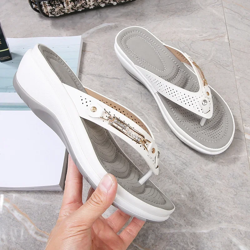 Valenzora | Softly Cushioned Orthopedic Sandals