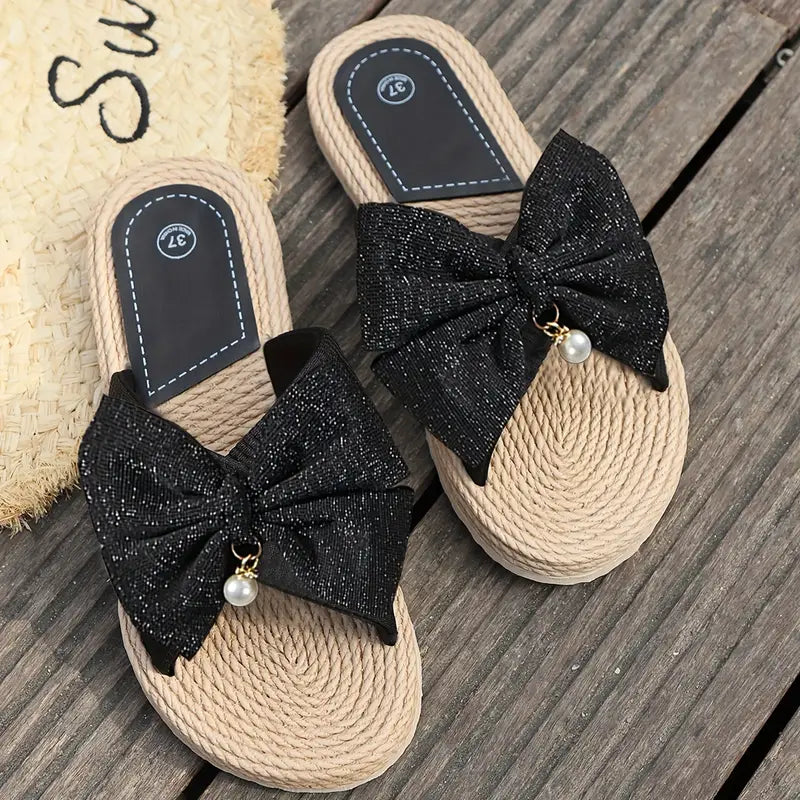Valenzora | Versatile and stylish sandals with a bow