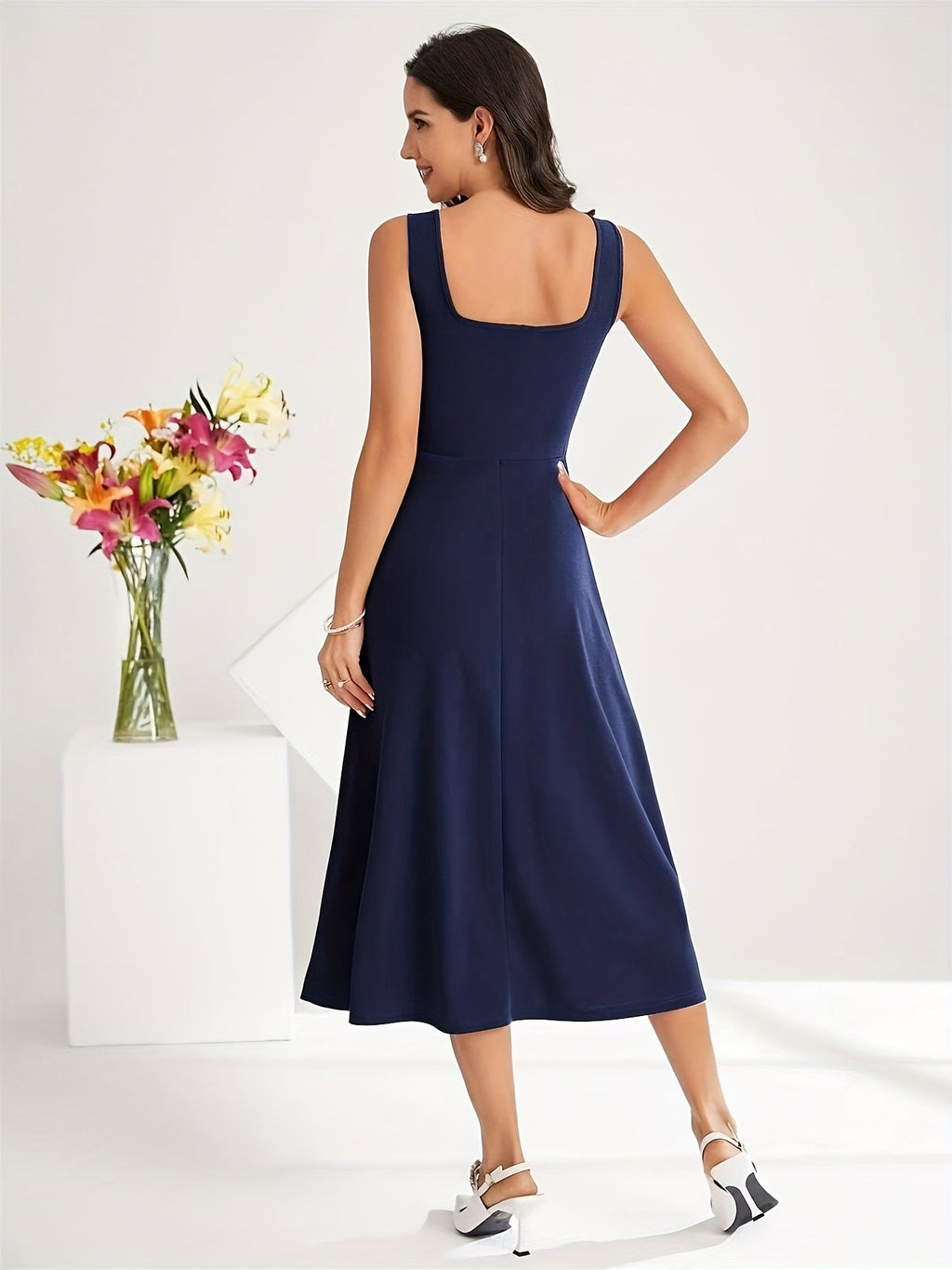 Valenzora | Elegantes Trägerkleid, dunkelblaue Farbe