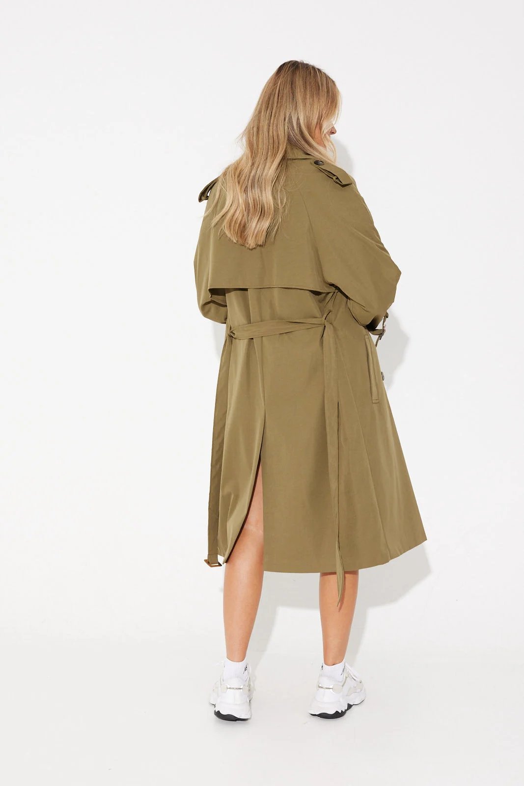 Valenzora | Lightweight windbreaker