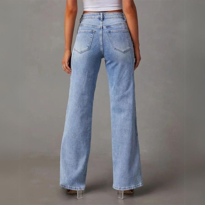 Elegante Schlagjeans