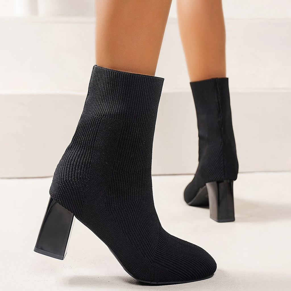Valenzora | Knitted boots with mid-height shaft and block heel