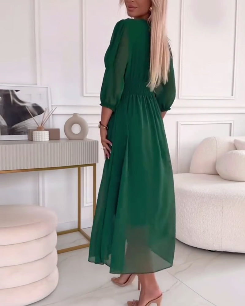 Valenzora | Solid-color fitted dress with V-neck