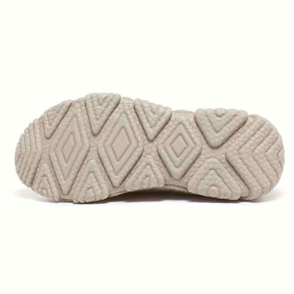 Valenzora | Breathable low-top sneakers in a solid color