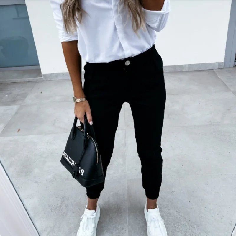 Valenzora | Stylish slim-fit trousers made of stretch fabric