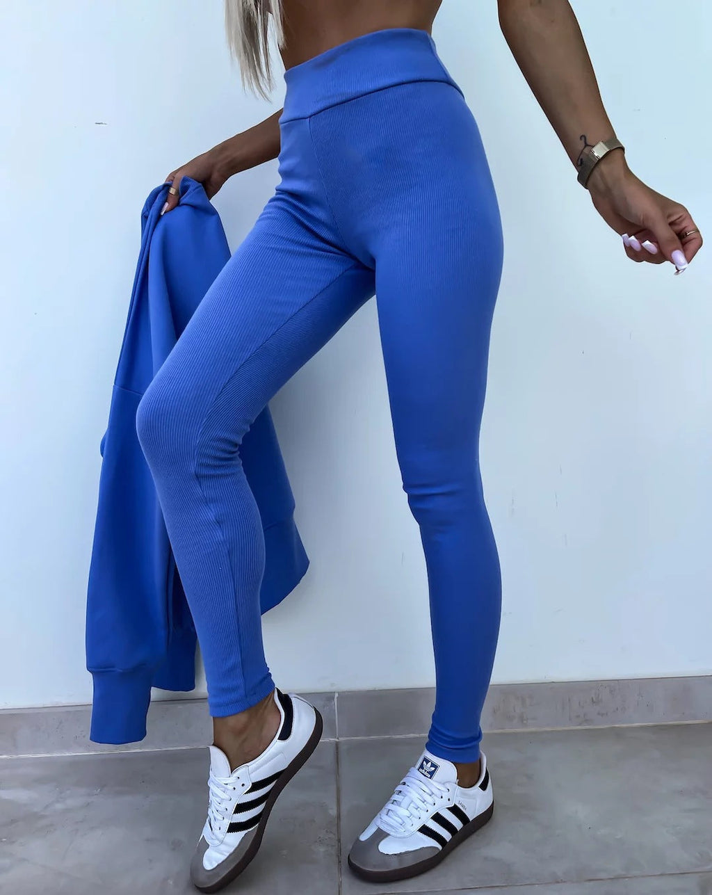 Valenzora | Damen Anzug im Relaxed-Stil mit langen Ärmeln – Winter-Set