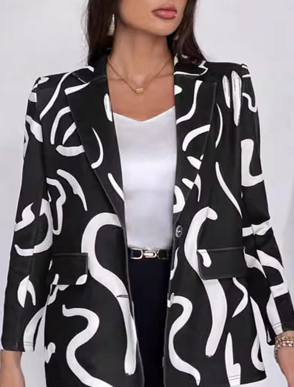Valenzora | Stylische Damenblazer mit Print