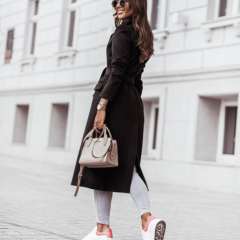 Valenzora | Long coat with V-neck