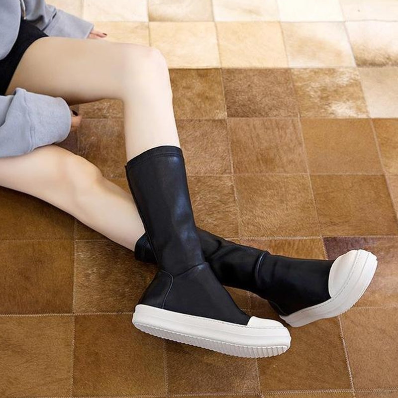 Valenzora | Flat boots for women