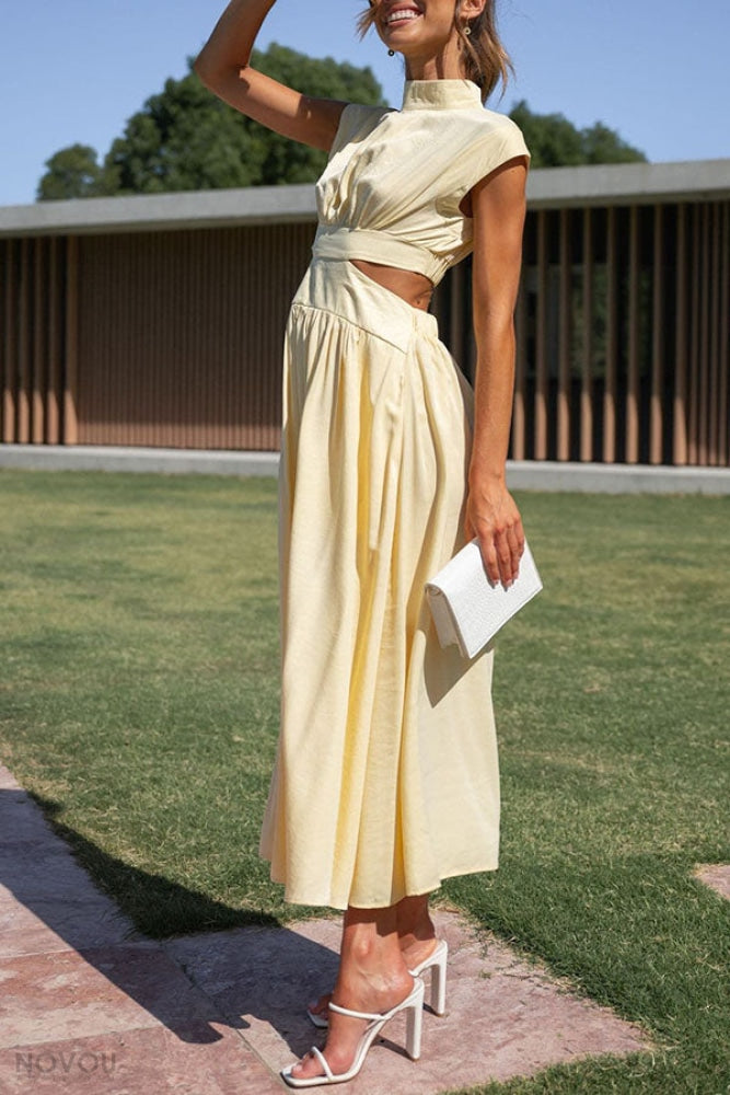 Midi dress with a neckline